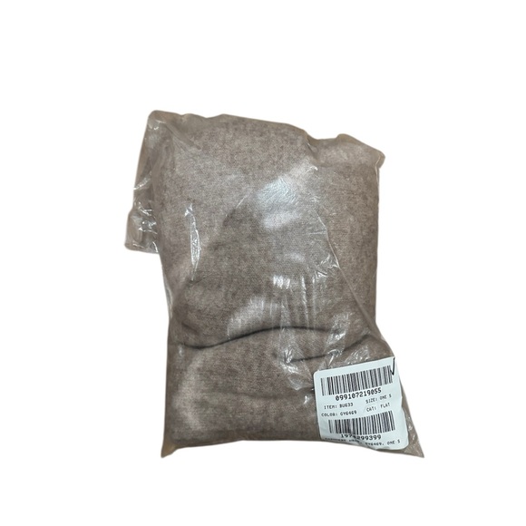 NWT J CREW Oversized cashmere wrap in Hthr Birch - Picture 5 of 5